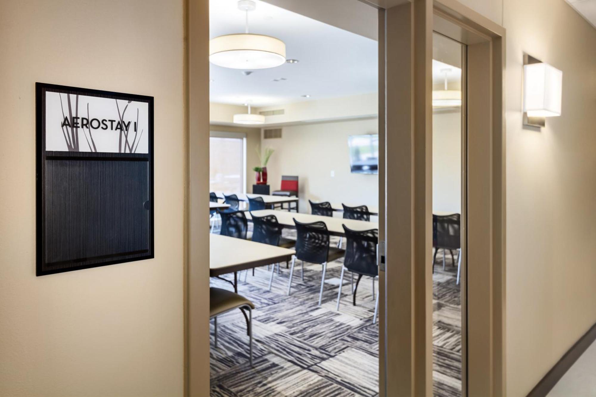Aerostay Sioux Falls Eksteriør billede